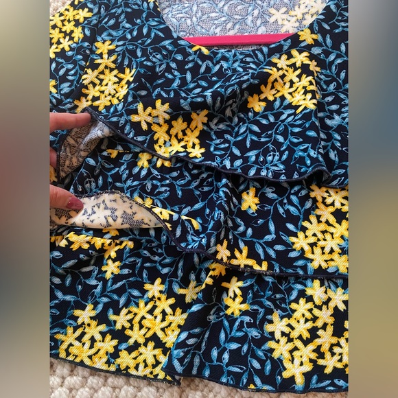 NWT: Zara Ruffle Top - Picture 6 of 8